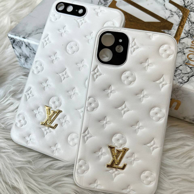 کاور اپیکوی طرح LV مناسب برای گوشی موبایل اپل iPhone 14 Plus