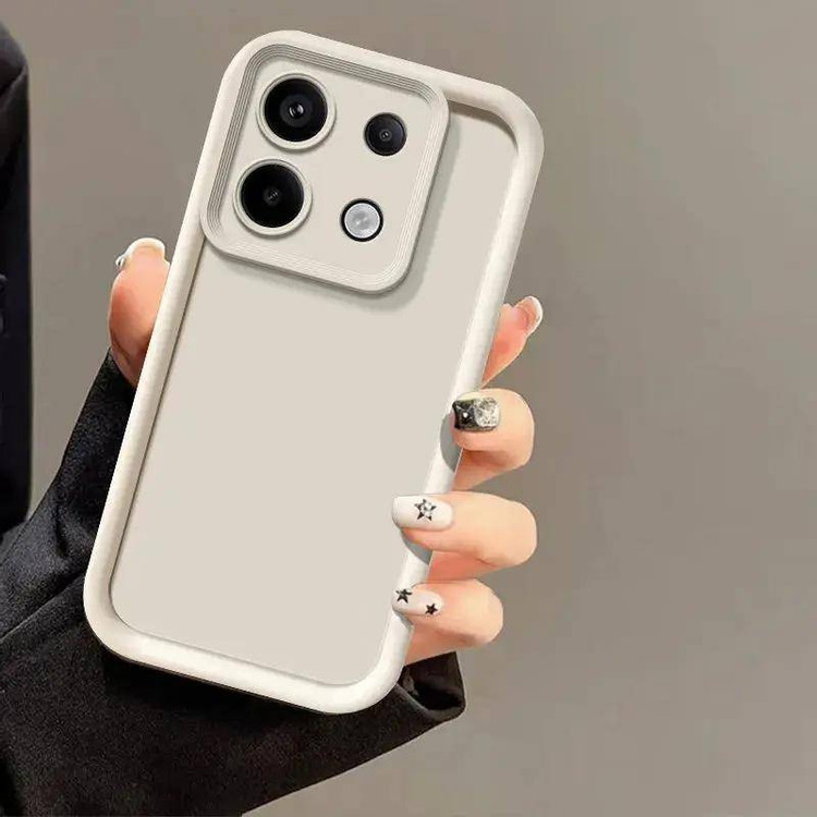 کاور موکولو مدل Silicone Puffer Strap مناسب برای گوشی موبایل شیائومی Redmi Note 13R / Poco M6 4G به همراه بند آویز