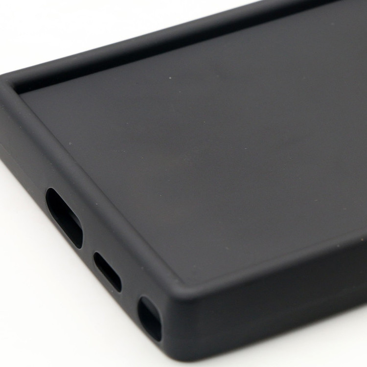 کاور موکولو مدل Silicone Puffer Strap مناسب برای گوشی موبایل سامسونگ Galaxy S24 Ultra 5G به همراه بند آویز