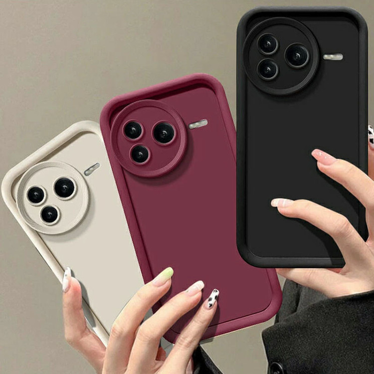 کاور موکولو مدل Silicone Puffer مناسب برای گوشی موبایل شیائومی POCO F7 Pro به همراه بند آویز