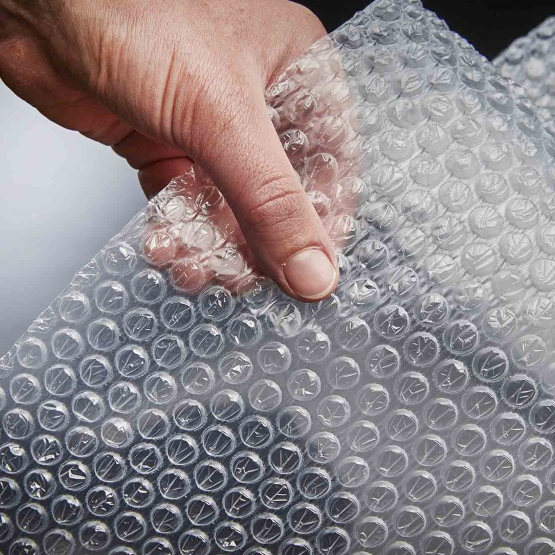 پلاستیک بسته بندی مدل حبابدار ضربه گیر TOMES عرض 100 سانتی متر طول 30 متر