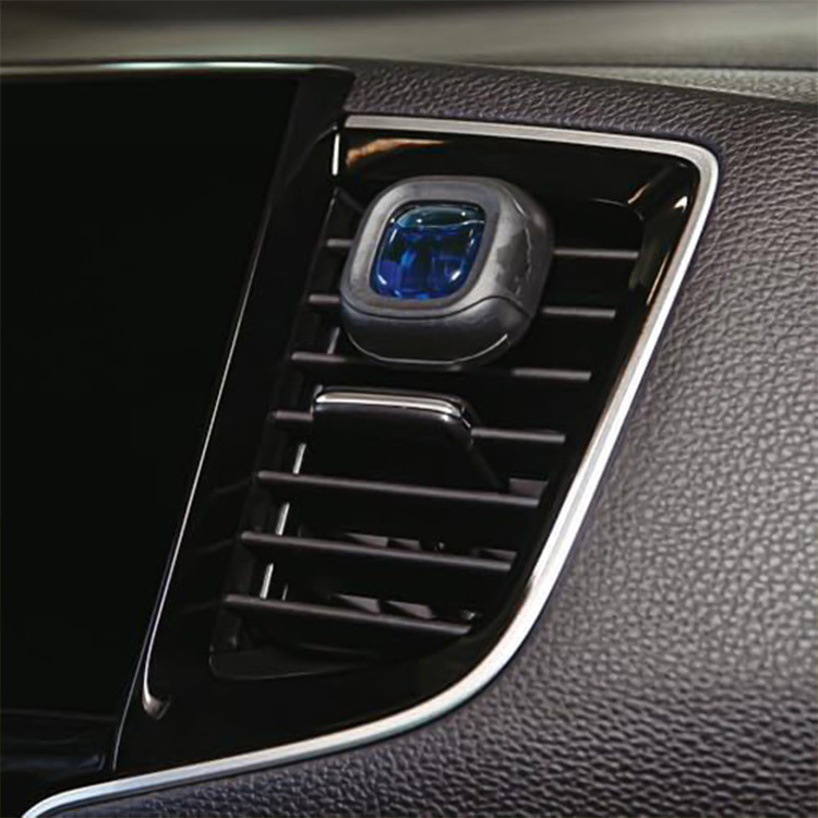 خوشبوکننده خودرو لیتل تریس مدل VENTLIQUEID رایحه NEW CAR