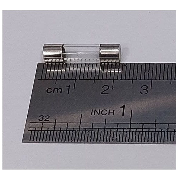 فیوز شیشه ای 2.5 آمپر مدل 2.5M-250V بسته 5 عددی
