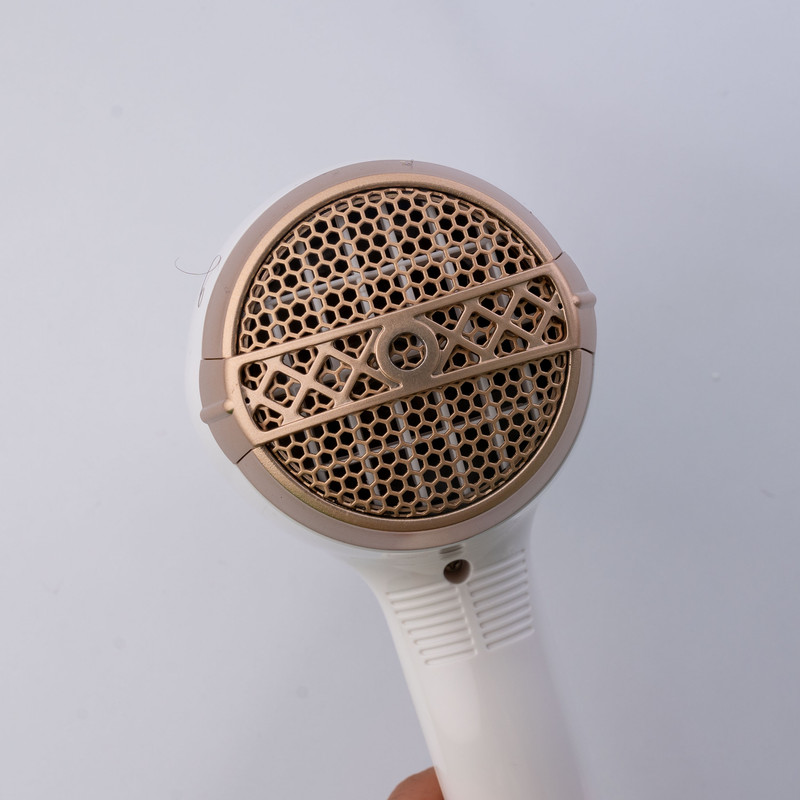 سشوار حرفهای 2200 وات لکسیکال مدل LHD-5008، موتور AC، وزن 250 گرم، دارای سری متمرکزکننده باریک، سری دندانهدار با ویژگی صافکنندگی، با قابلیت باد سرد