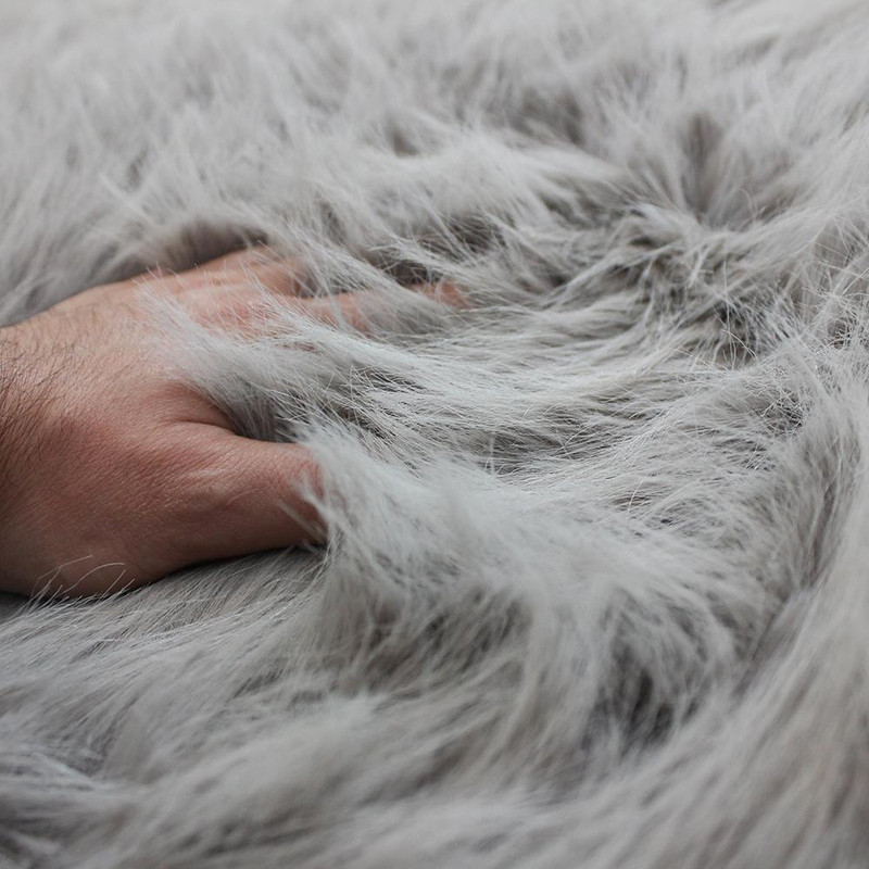 پادری وینوما مدل خز پُرز بلند لوکس سایز 70x45 سانتیمتر مناسب برای فضای داخلی
