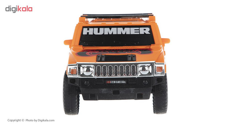 ماشین اسباب بازی آفرود دورج توی مدل Hummer با بدنه پلاستیکی مقاوم و طراحی الهامگرفته از نمونه واقعی، ابعاد 24 × 10 × 9.5 سانتیمتر و وزن سبک 290 گرمی مناسب بازی کودکان