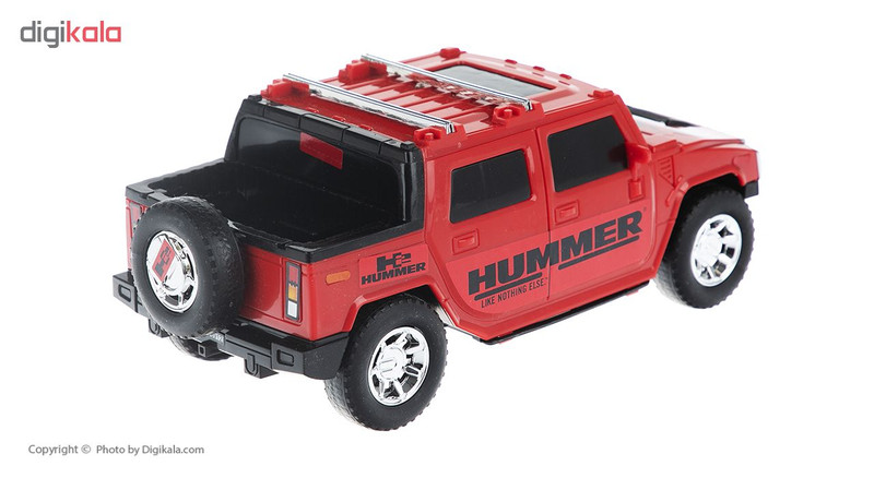 ماشین اسباب بازی آفرود دورج توی مدل Hummer با بدنه پلاستیکی مقاوم و طراحی الهامگرفته از نمونه واقعی، ابعاد 24 × 10 × 9.5 سانتیمتر و وزن سبک 290 گرمی مناسب بازی کودکان