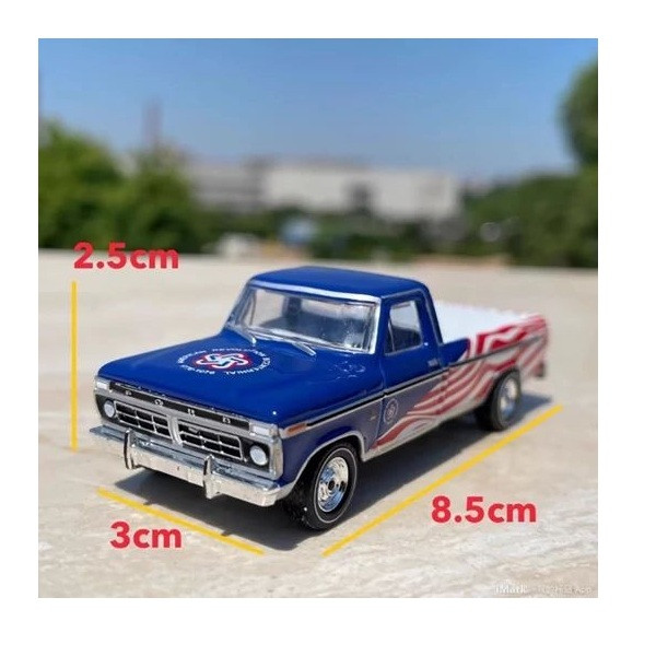 ماکت ماشین بازی گرینلایت مدل FORD PICKUP F150 1976 مقیاس 1:64 با حرکت اصطکاکی و طراحی دقیق